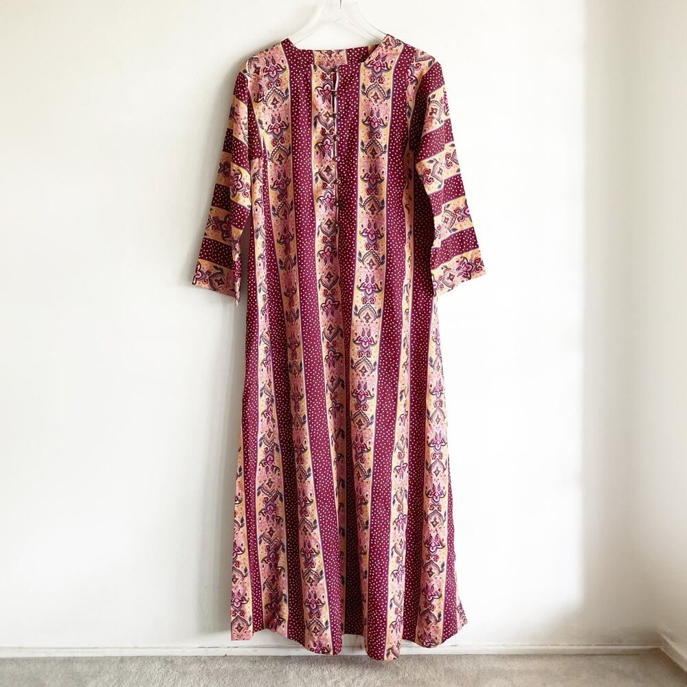 PLS READ Vintage Bonwit Teller Ruth Bekker S Small Kaftan Housecoat Button Print